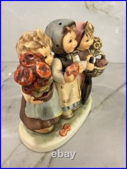 Goebel Hummel Figurine Trio of Wishes #721 TMK7 Second Edition 19973492/20000