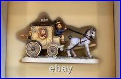 Goebel Hummel Fond Goodbye 660 Figurine Mint in Box with COA