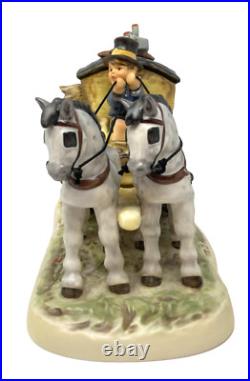 Goebel Hummel Fond Goodbye 660 Figurine Mint in Box with COA