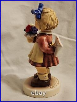 Goebel Hummel For Mommy 2258 TMK8 2007 Figurine First Issue Germany Goebel Hummel For Mommy 2258 TMK8 2007 Figurine First Issue Germany