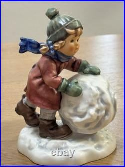 Goebel Hummel Frosty First Snow Little Girl 2035 NO BOX