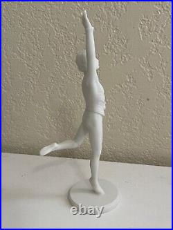 Goebel Hummel German Bisque Porcelain Male Dancer Figurine 13 654 18