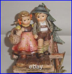 Goebel Hummel Germany Figurines On Our Way Large Rare Porcelain #472 Goebel Hummel Germany Figurines On Our Way Large Rare Porcelain #472