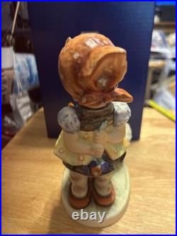 Goebel Hummel Goose Girl No 47/II 7.5 tall excellent condition In Box