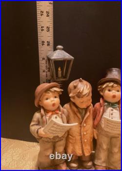 Goebel Hummel HARMONY IN FOUR PARTS figurine 471 Box included Goebel Hummel HARMONY IN FOUR PARTS figurine 471 Box included