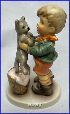 Goebel Hummel KITTY KISSES Figurine Hum 2033 #1751 MIB Boy & Cat