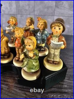 Goebel Hummel Kinder Choir Set 9 Figurines Wooden Display Lamp Post