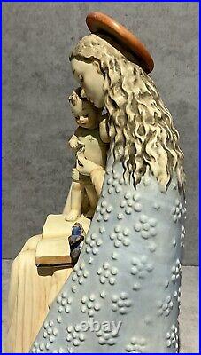 Goebel Hummel Large 11.5 Flower Madonna Figurine #10/111 TMK3
