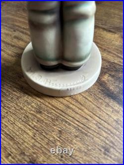 Goebel Hummel Little Fiddler Germany