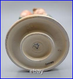 Goebel Hummel Little Scholar Figurine TMK 2 80 Germany 1950-1955 Full Bee 5.5