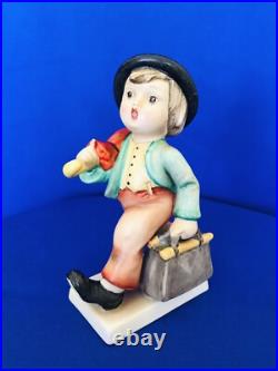 Goebel Hummel MERRY WANDERER 1949 US ZONE GERMANY TMK1 CROWN 11/0 Quartered Base