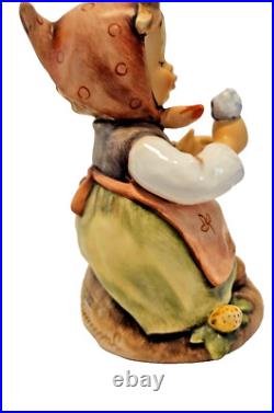 Goebel Hummel Make A Wish signed 475 1987 Collectible rare 5inch figurine rare