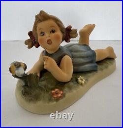 Goebel Hummel Miss Beehaving #2105 TMK 8 MIB R16929 Exclusive Edition 1998