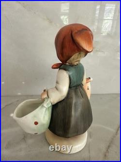 Goebel Hummel Mother's Darling 5 1/2 inch #175 TMK-5Germany