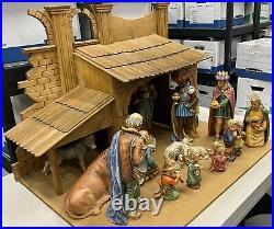 Goebel Hummel Nativity 17 pcs Including Stable, 260 Jumbo Size Figurines, 1968