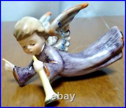 Goebel Hummel Nativity Flying Angel Ornament Figurine #366 Trumpet 3 3/4 Mint