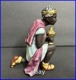 Goebel Hummel Nativity Moorish King Kneeling Christmas W Germany HX323 READ