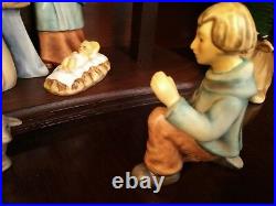 Goebel Hummel Nativity Set With Wooden Stable 9 Piece Tallest Figure Is 8 Inches