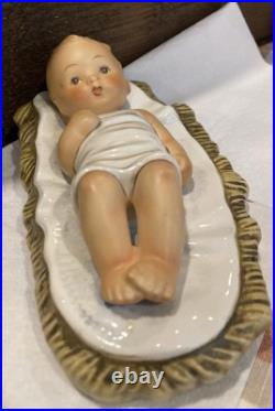 Goebel Hummel Nativity Set of 10 Germany Wooden Manger