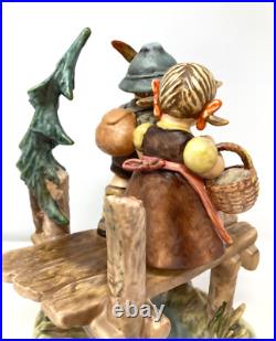Goebel Hummel On Our Way 472 Figurine Mint in Box with COA