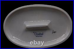 Goebel Hummel Porcelain Crossroads #331 Figurine TMK6