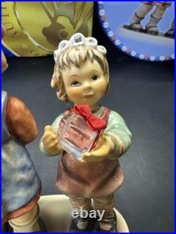 Goebel Hummel Special Delivery Figurine #2248 + Box/ Limited Ed