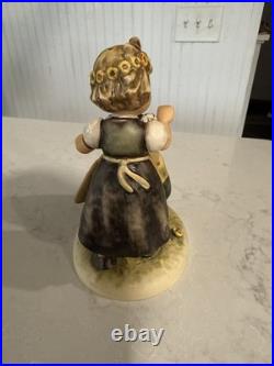Goebel Hummel Spring Dance Sommertanz Figurine W Germany