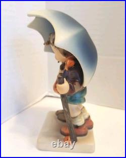 Goebel Hummel Stormy Weather 71 TMK3 Girl & Boy Under Umbrella RARE W. Germany