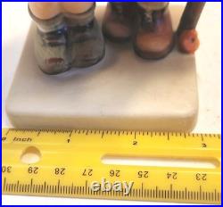 Goebel Hummel Stormy Weather 71 TMK3 Girl & Boy Under Umbrella RARE W. Germany