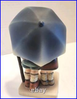 Goebel Hummel Stormy Weather 71 TMK3 Girl & Boy Under Umbrella RARE W. Germany