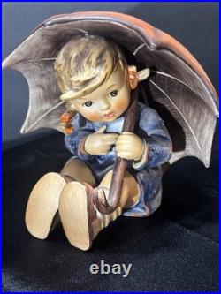 Goebel Hummel Umbrella Boy & Girl Set 152/0 & 152/0 B TMK-5 TMK-6 W. Germany