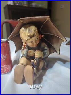 Goebel Hummel Umbrella Boy and Umbrella Girl TMK3 8 Figurines READ