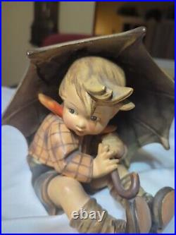 Goebel Hummel Umbrella Boy and Umbrella Girl TMK3 8 Figurines READ