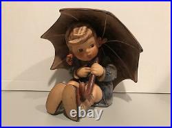 Goebel Hummel Umbrella Girl 152A & Umbrella Boy 152B 1957 EXTREMELY RARE