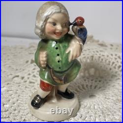 Goebel Hummel Vanity Fair Figurine WithParrotKF900A TMK-1 Incised Crown Imperial