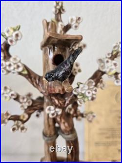 Goebel Hummel Welcome Spring #635 TMK-7 MINT withBox Signed