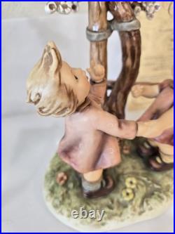 Goebel Hummel Welcome Spring #635 TMK-7 MINT withBox Signed