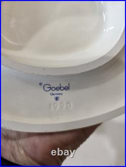 Goebel Hummel Welcome Spring #635 TMK-7 MINT withBox Signed