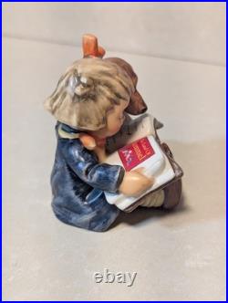 Goebel Hummel figurine Proud Moments #800, 1998 Goebel Hummel figurine Proud Moments #800, 1998
