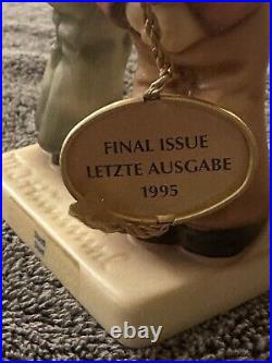 Goebel Hummel final issue Figurine #130 DUET withfinal Issue medallion