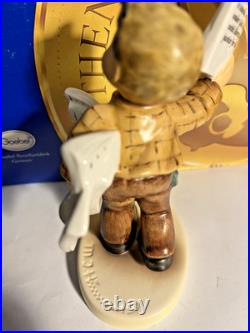 Goebel MI Hummel Figurine Extra Extra 2113 First Issue Limited Edition Box COA