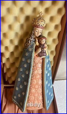 Goebel M. I. Hummel Figurine Celebration 75th Anniversary 1909-1984 Sister Maria