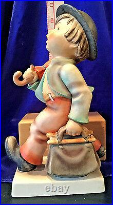 Goebel M. I. Hummel Figurine, Merry Wanderer, # Hum 7/ii, 10 High, Hbv $1,800