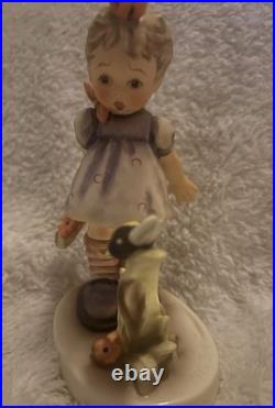 Goebel M. I. Hummel Will It Sting Figurine exclusive edition with bee stamp