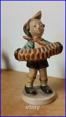 Goebel Set of Five Hummel Musician Figurines, very good condition made in 1950s
