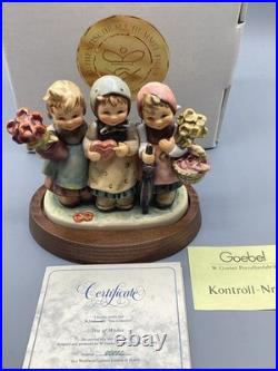 Goebel Trio of Wishes Figurine #1038 Hum 721 -2nd issue 00882 of 20,000 COA