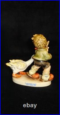 HUMMEL ANIMAL FRIENDS FIGURINE 2228 CAN'T CATCH ME withGOOSE 4-SEASON SPRING 3.25