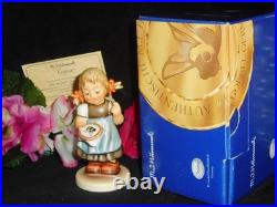 HUMMEL COLLECTORS FIGURE 2107/A Bee Hopeful Signed #1662 & LTD ED Hope Chest MIB