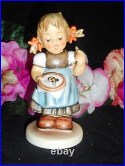 HUMMEL COLLECTORS FIGURE 2107/A Bee Hopeful Signed #1662 & LTD ED Hope Chest MIB
