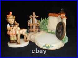 HUMMEL FIGURE 136 4/0 FRIENDS withFAWN & RARE #1069-D FARM FRIENDS HUMMELSCAPE
